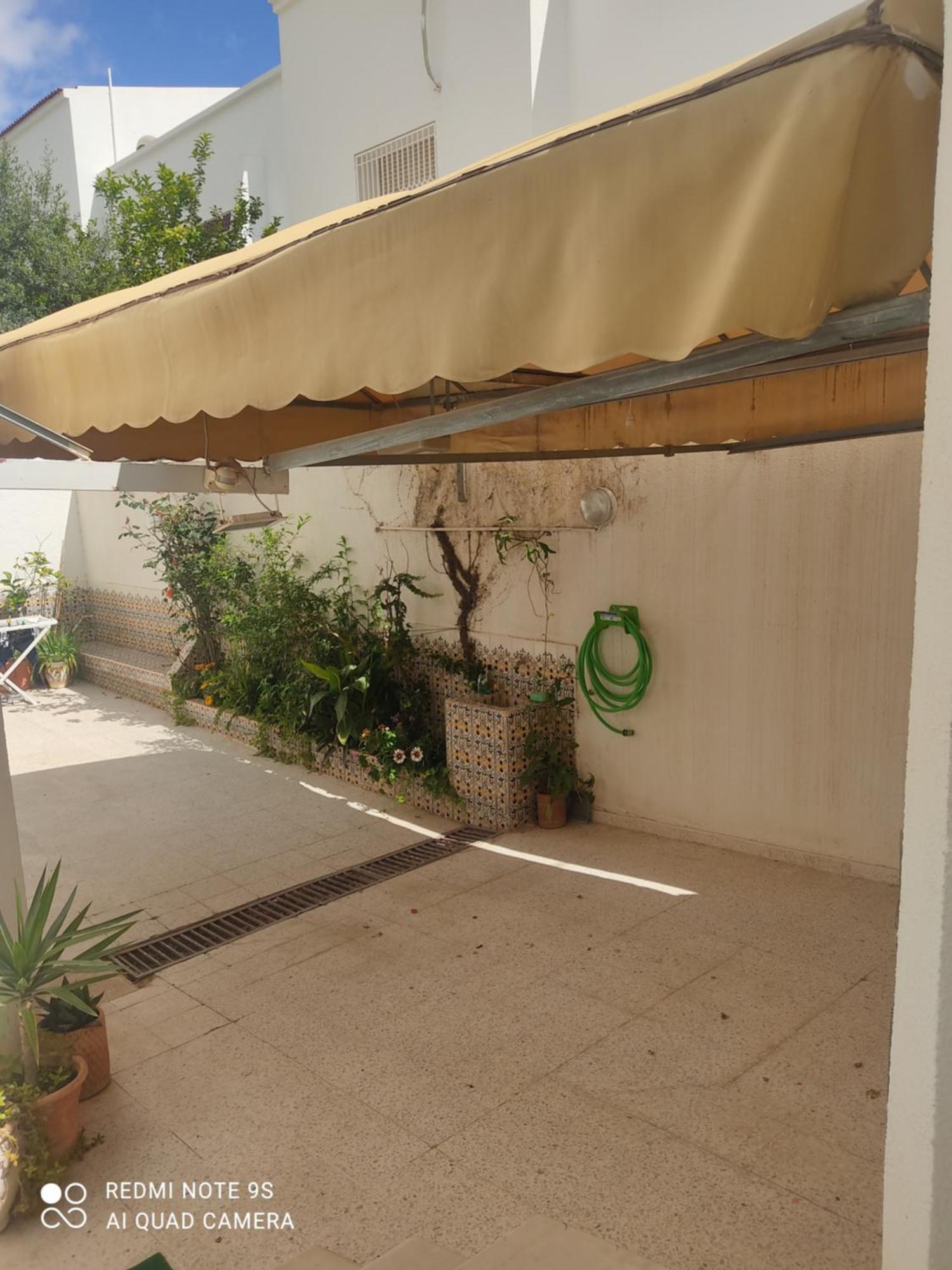 אריאנה Etage De Villa Avec Jardin, Pres De L'Aireport Et Parking Prive מראה חיצוני תמונה
