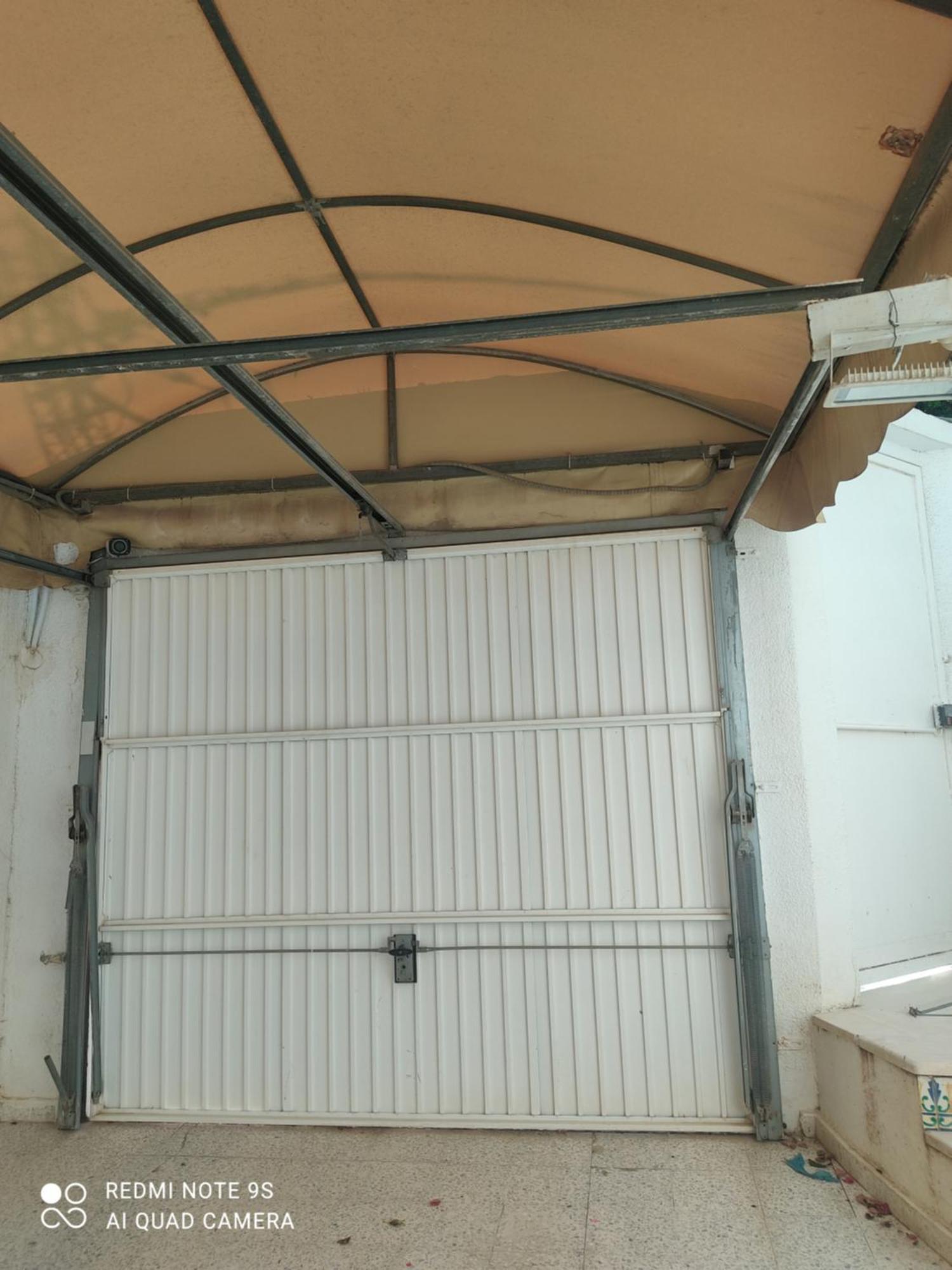 אריאנה Etage De Villa Avec Jardin, Pres De L'Aireport Et Parking Prive מראה חיצוני תמונה